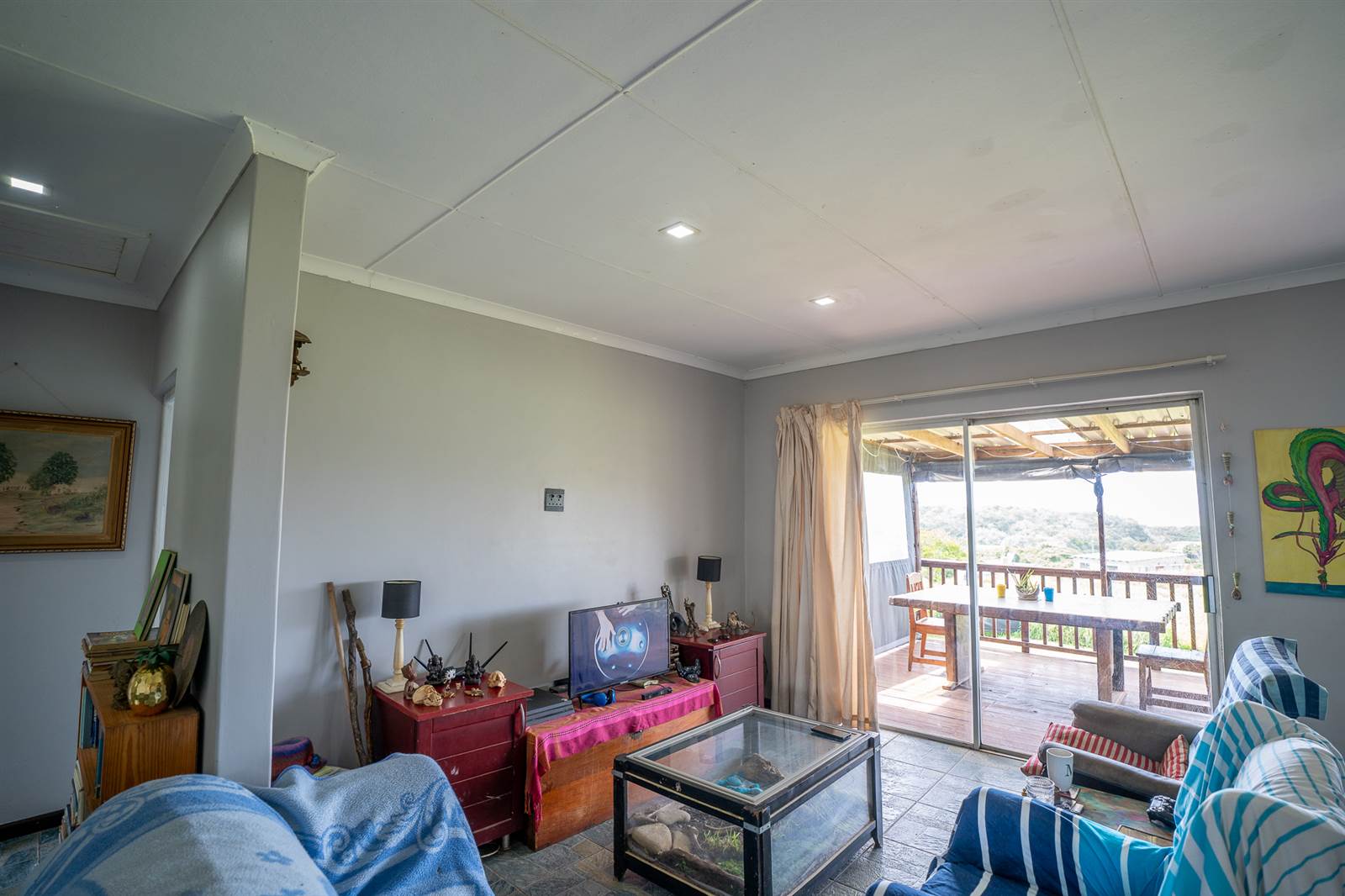 3 Bed House in Kaysers Beach photo number 8