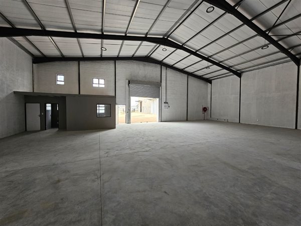 498  m² Industrial space