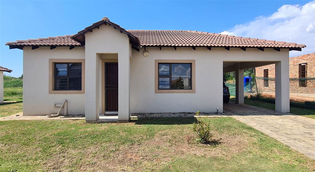 2 Bed House in Mooivallei Park photo number 1