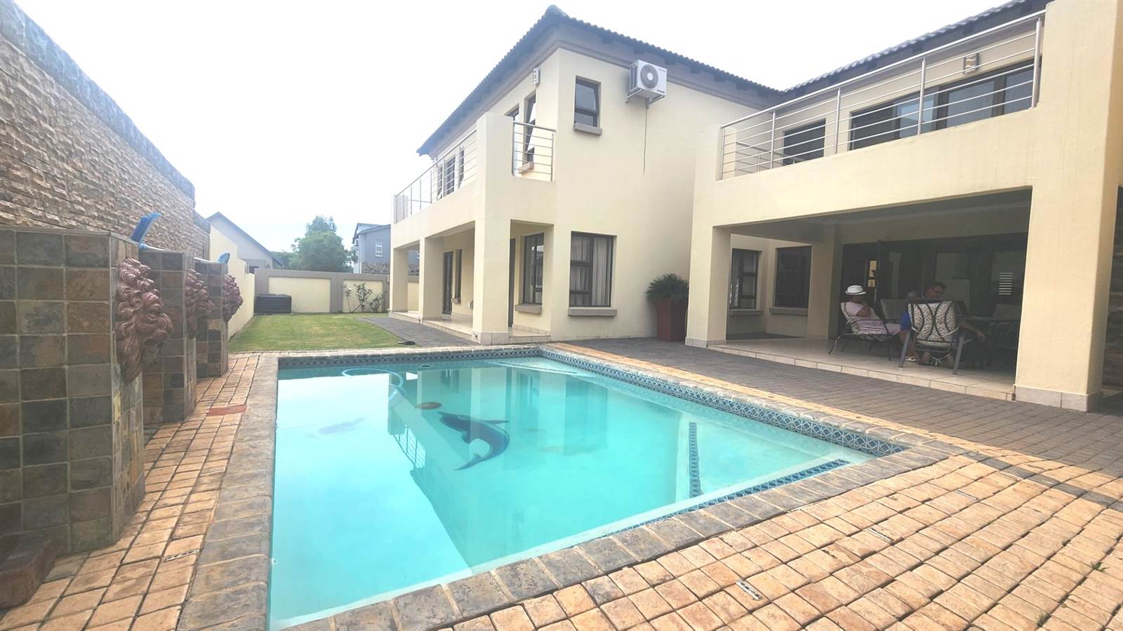 4 Bed House in Zambezi Country Estate photo number 3