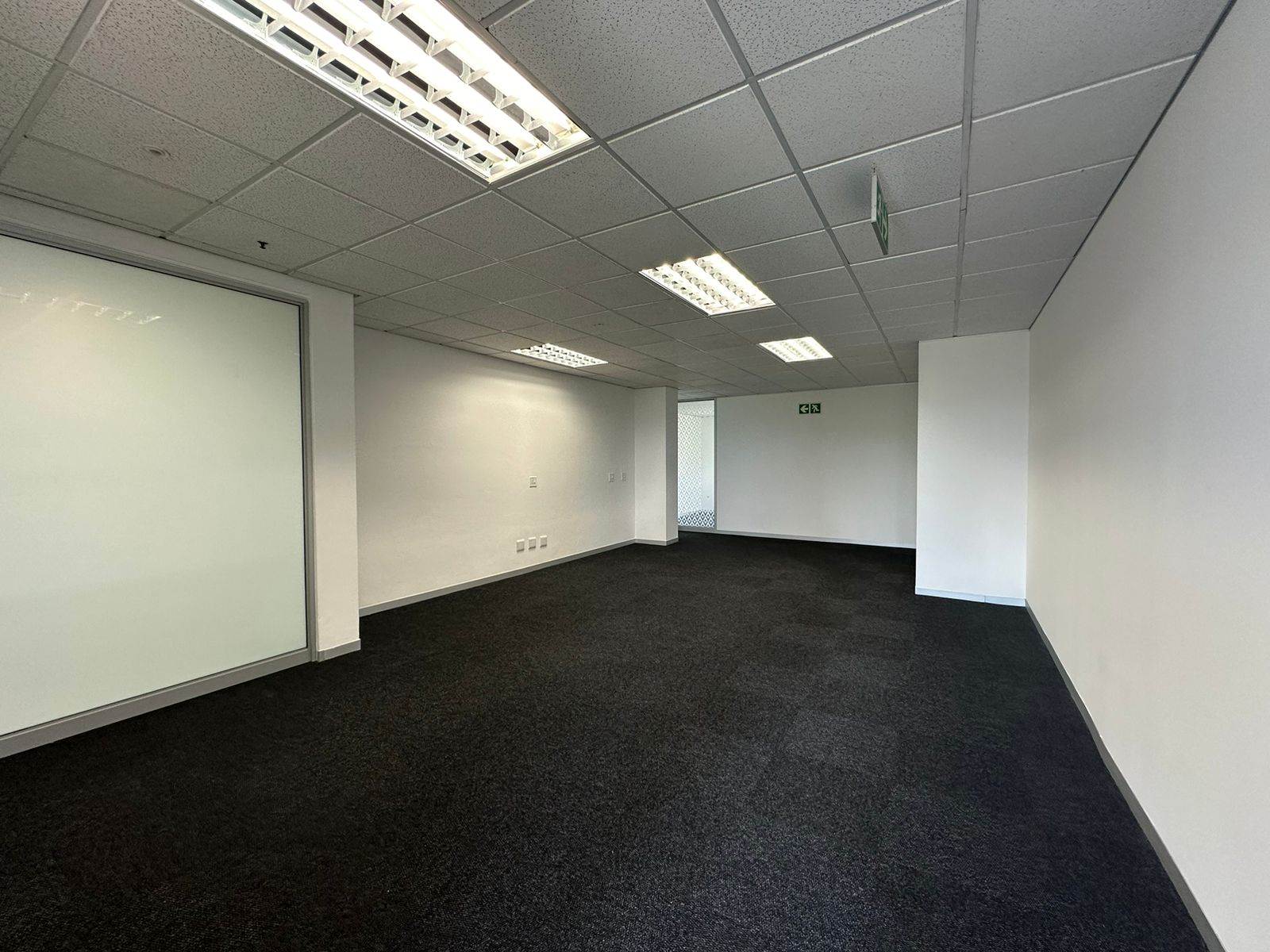 603  m² Commercial space in Woodmead photo number 5