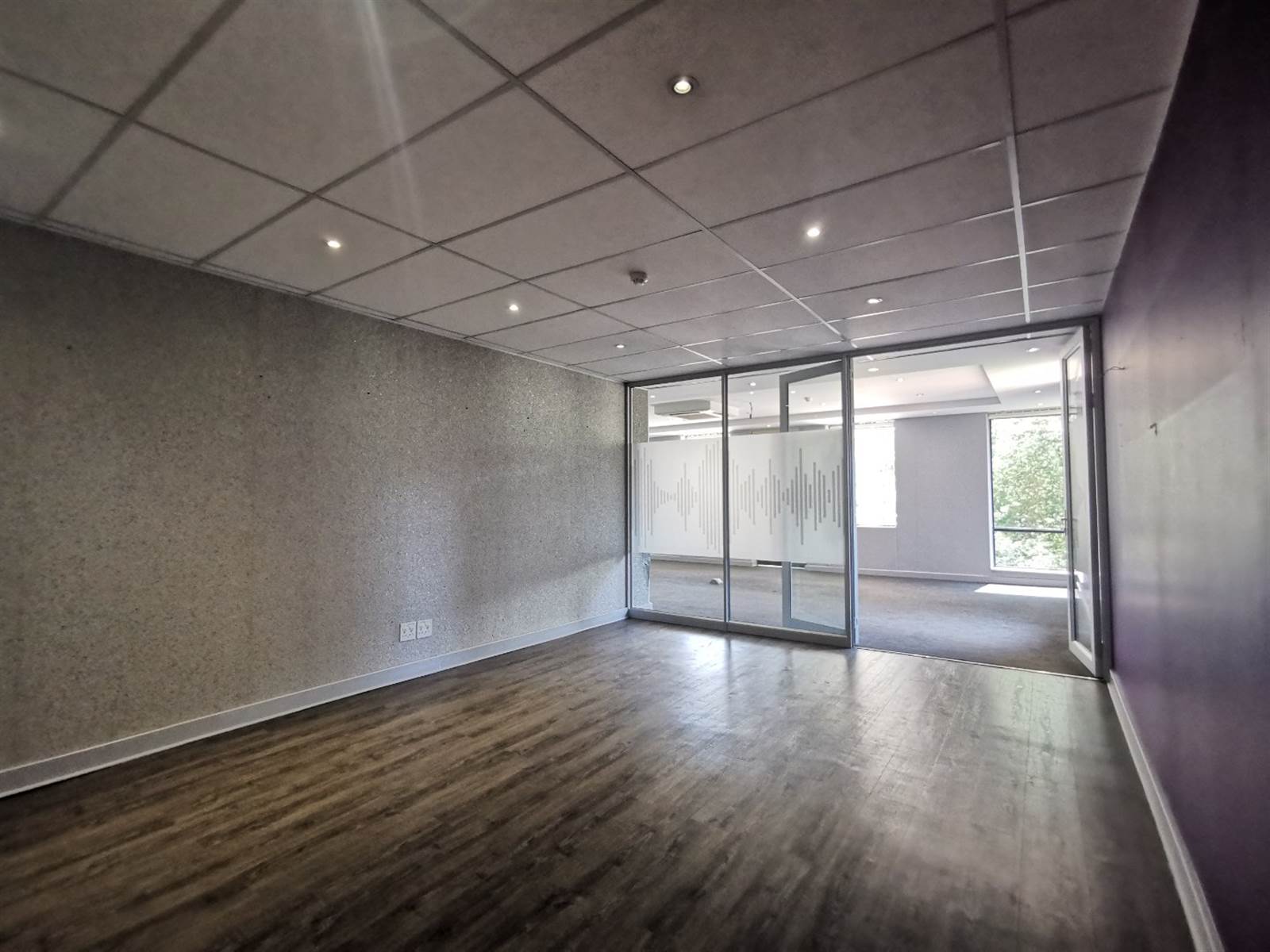 723  m² Office Space in Constantia Kloof photo number 12
