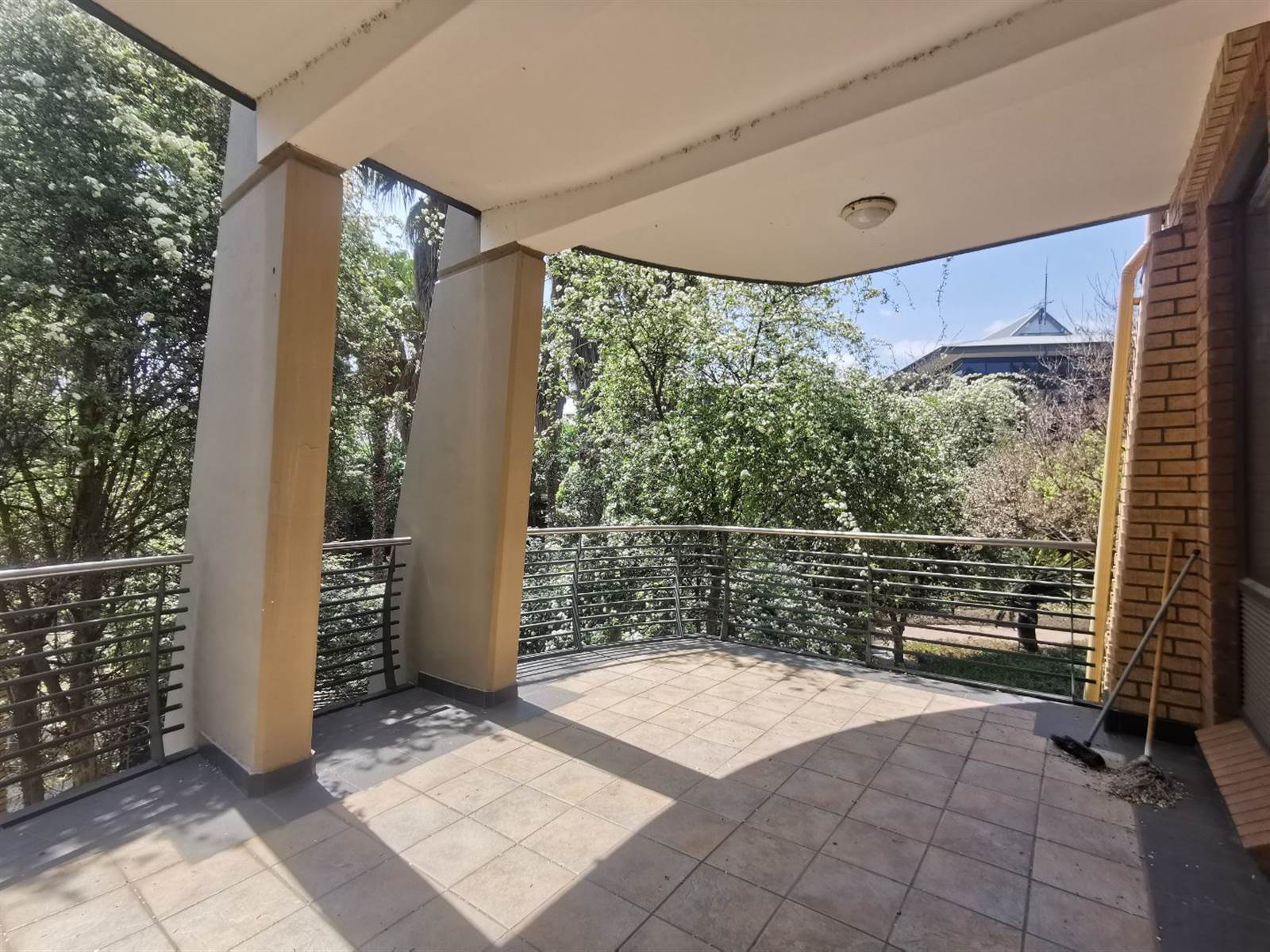 723  m² Office Space in Constantia Kloof photo number 16