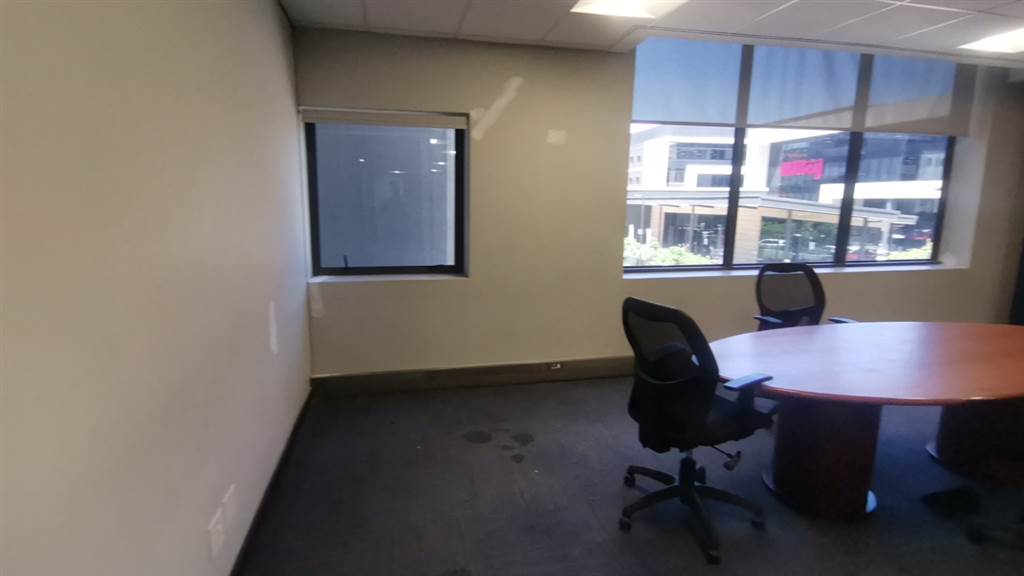448  m² Commercial space in Parktown photo number 27