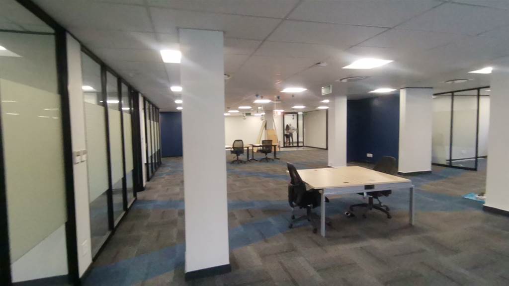448  m² Commercial space in Parktown photo number 21