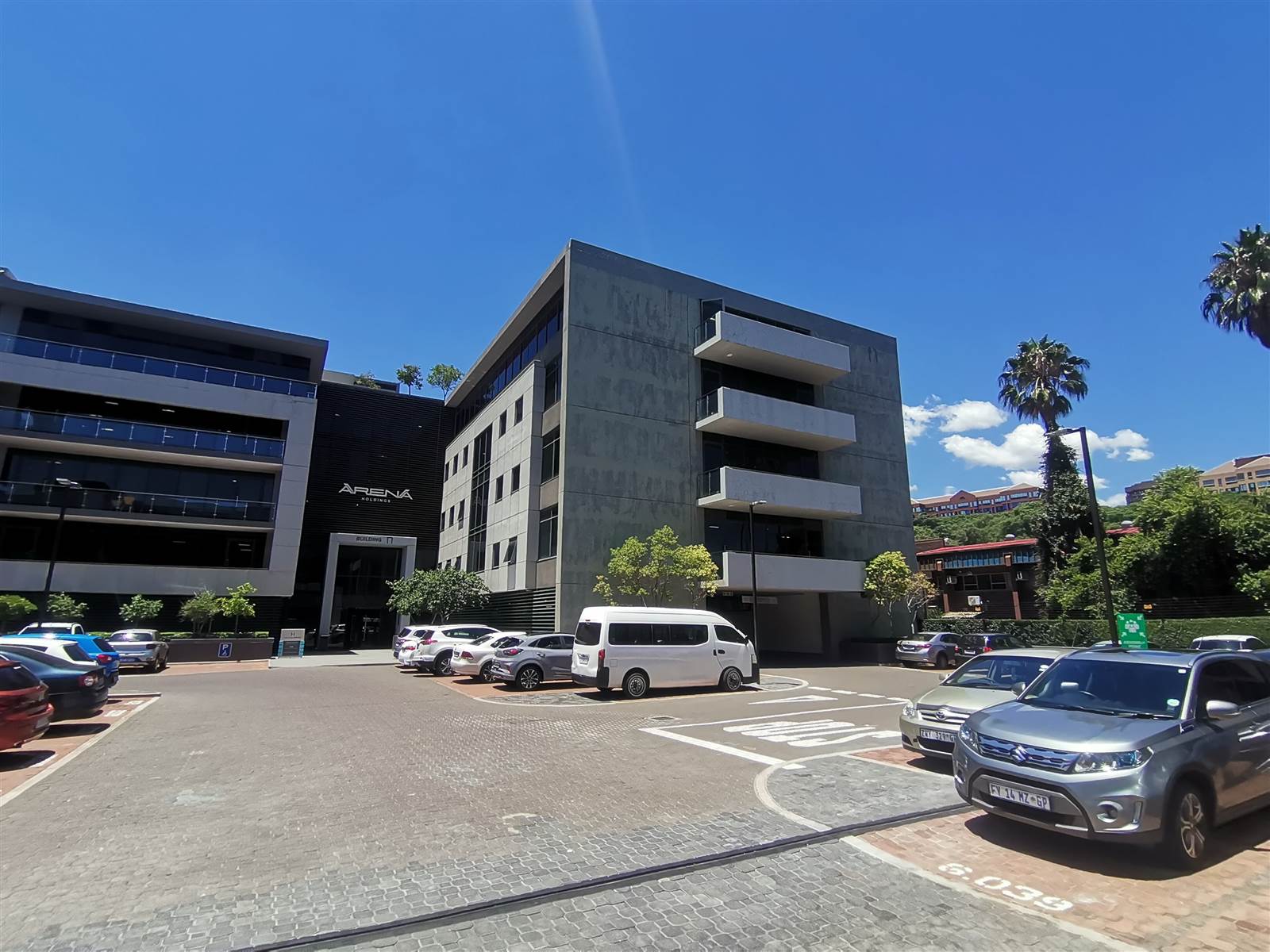 448  m² Commercial space in Parktown photo number 2