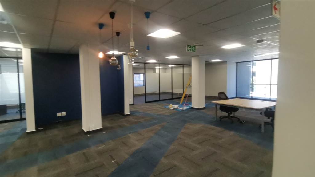 448  m² Commercial space in Parktown photo number 17