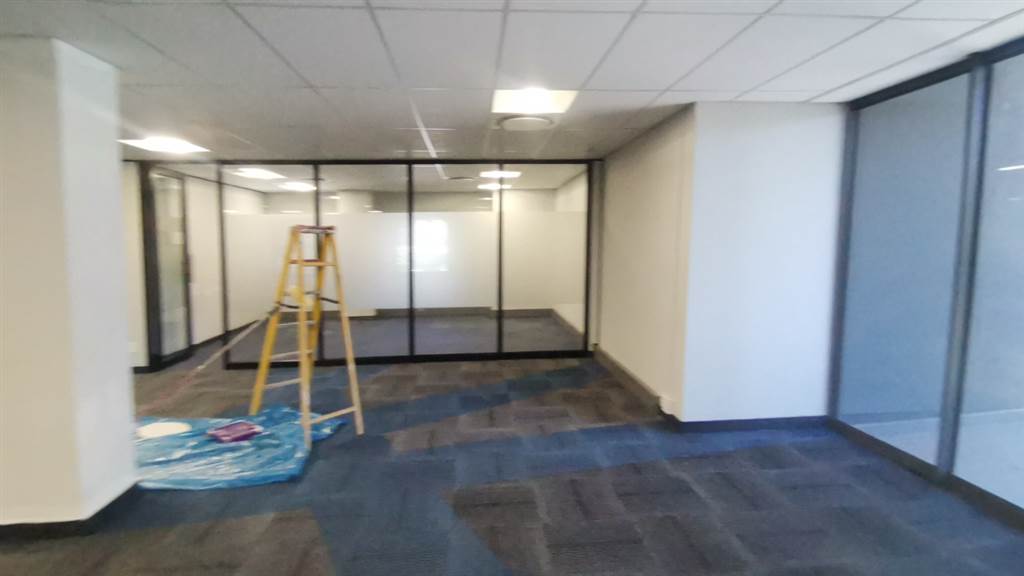 448  m² Commercial space in Parktown photo number 23