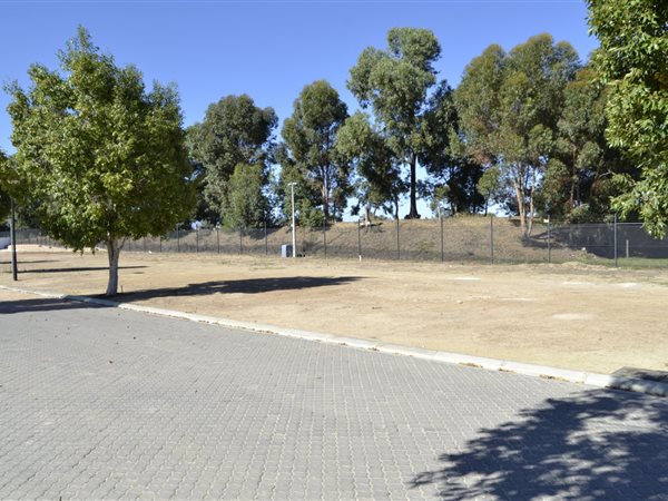 300 m² Land 300 m² Land