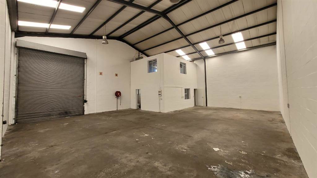 220  m² Industrial space in Killarney Gardens photo number 4