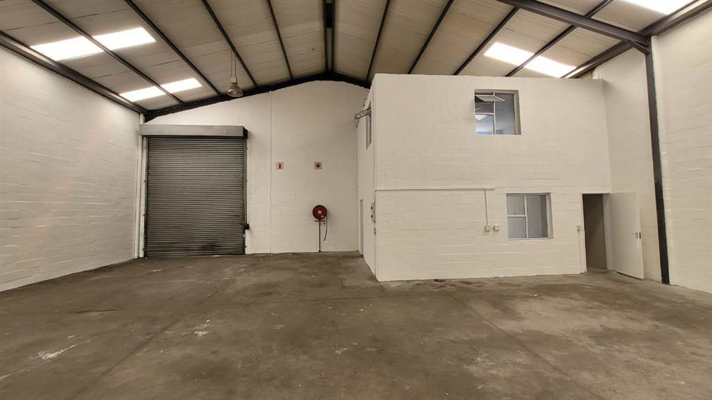 220  m² Industrial space in Killarney Gardens photo number 7