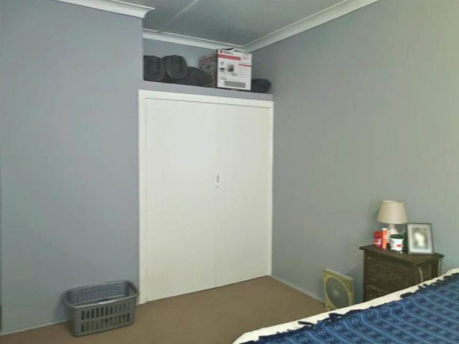 1 Bed Townhouse in Lambton photo number 12