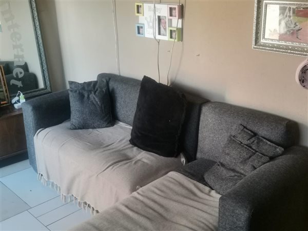 1 Bed House in Olievenhoutbosch