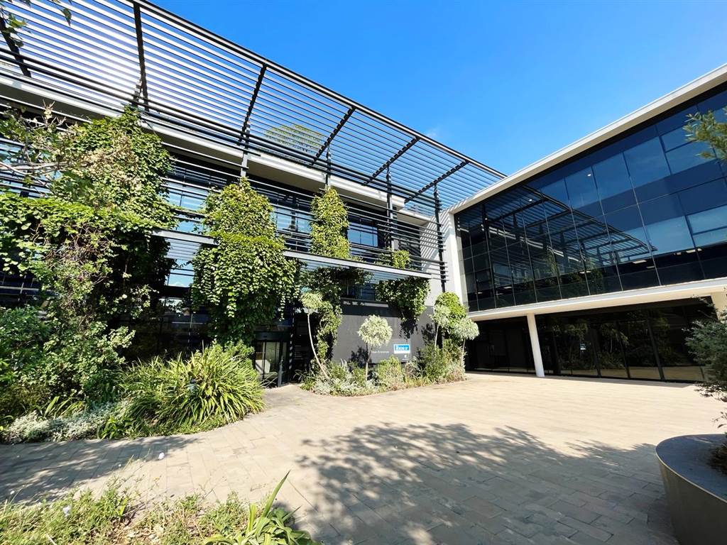 800  m² Commercial space in Bryanston photo number 4