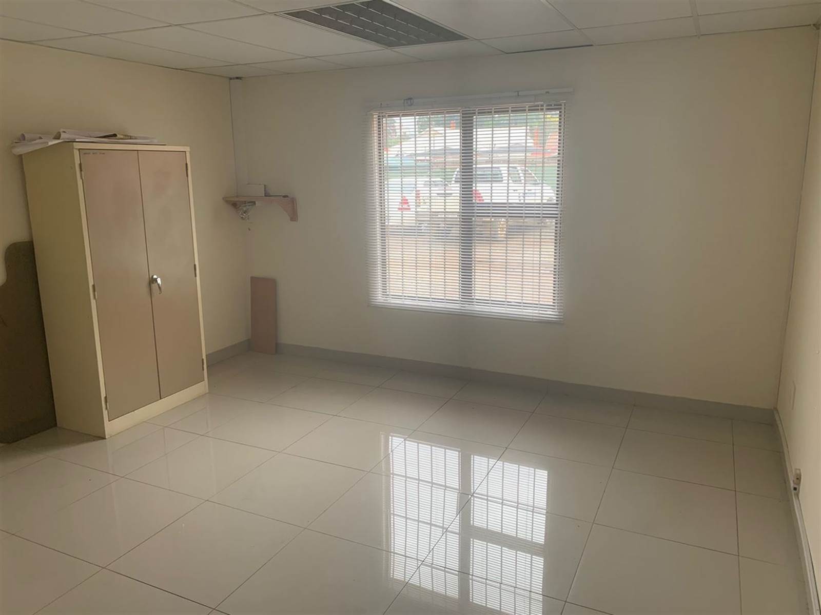 517  m² Commercial space in Pietermaritzburg Central photo number 16