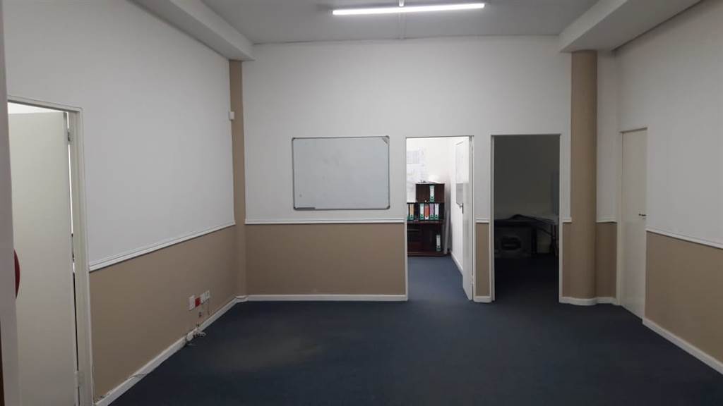 161  m² Commercial space in Westville photo number 10