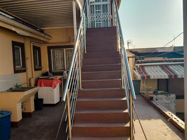 63 m² Commercial space 63 m² Commercial space