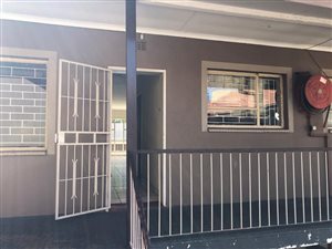 2 Bed Flat in Vanderbijlpark CE3