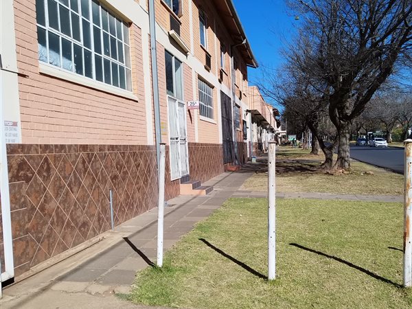 3000  m² Commercial space in Benoni Central