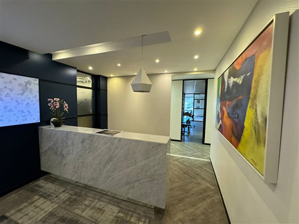 40  m² Commercial space in Illovo