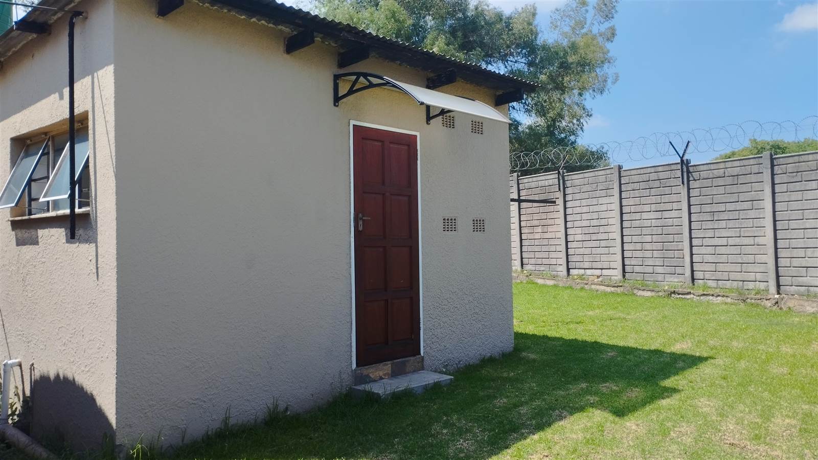 1258  m² Commercial space in Benoni AH photo number 2