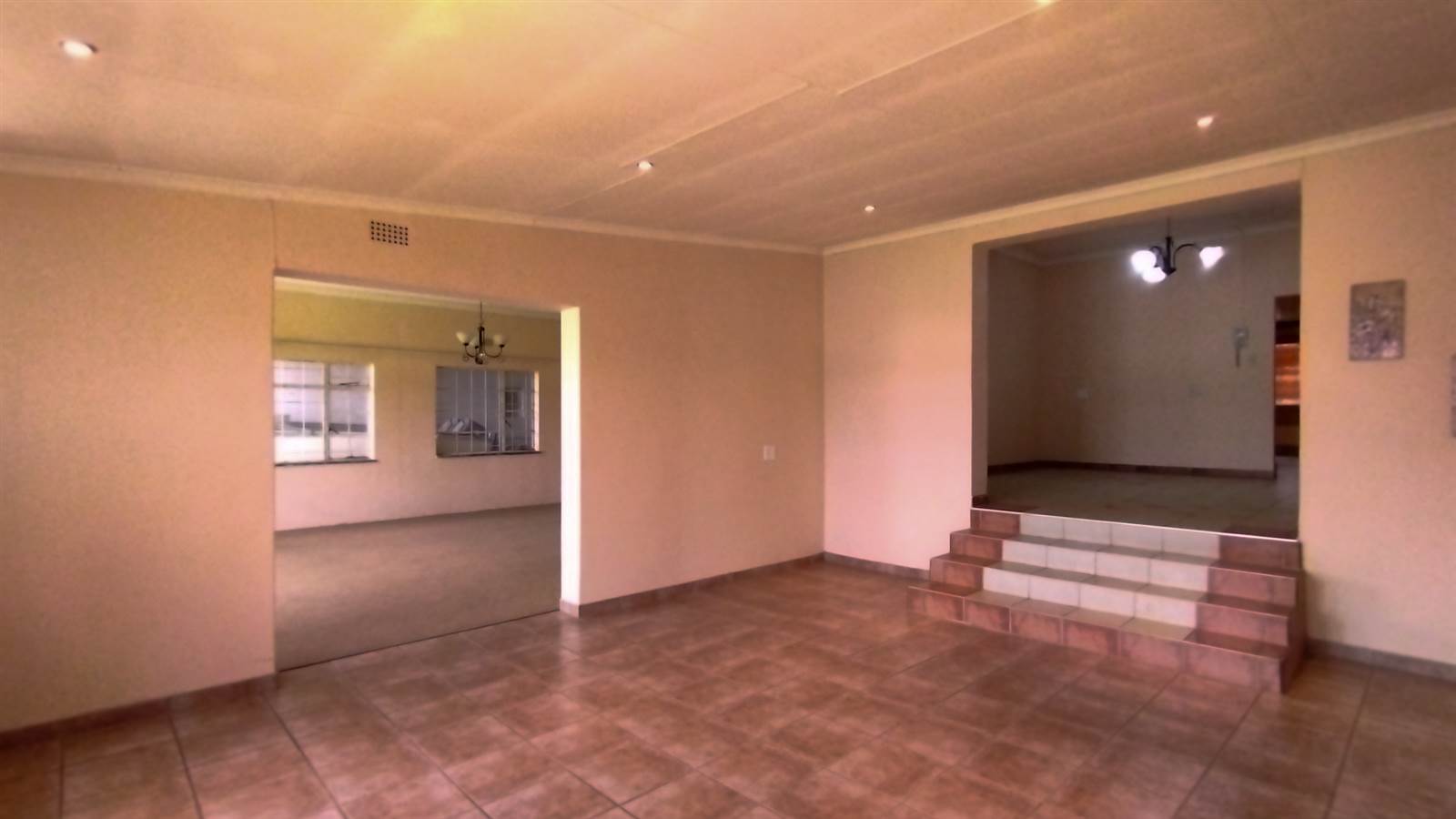 1258  m² Commercial space in Benoni AH photo number 19