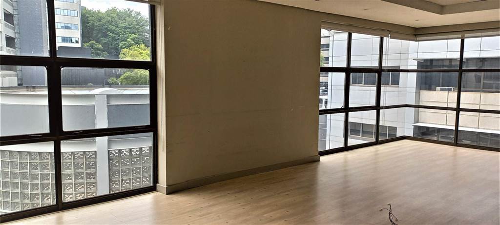 1609  m² Commercial space in Sandown photo number 12