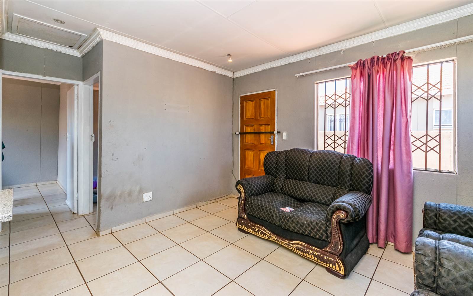 2 Bed House in Protea Glen photo number 19