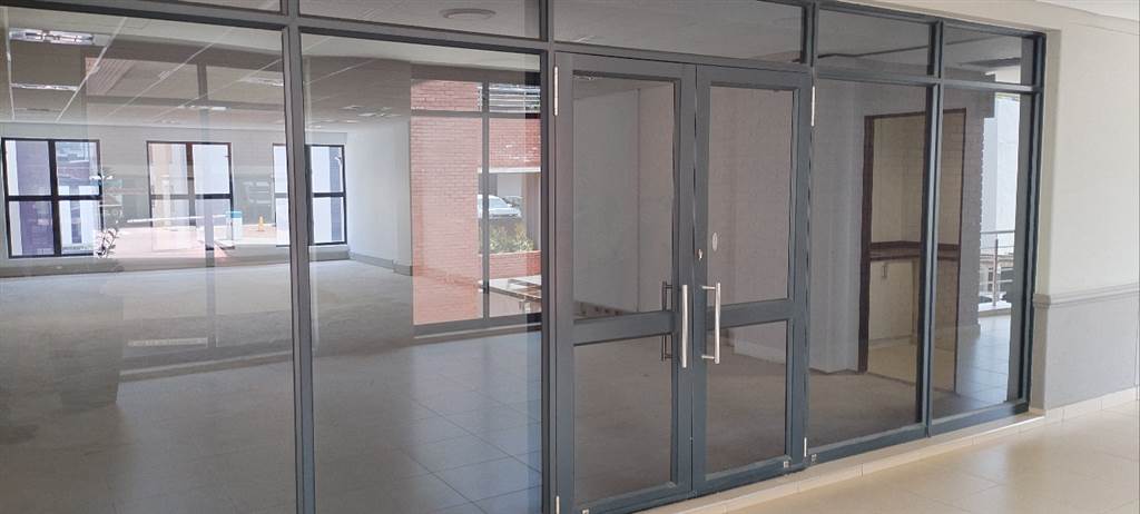 197  m² Office Space in Umhlanga Ridge photo number 5