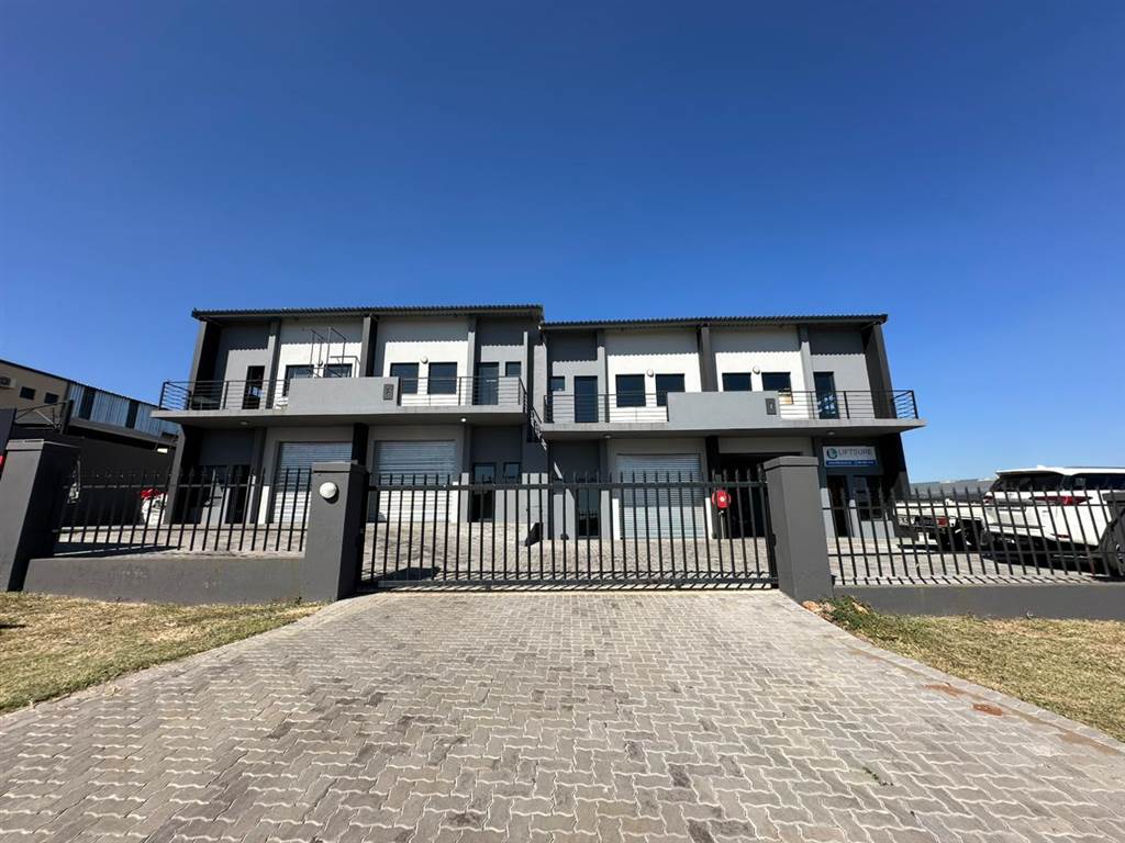 98  m² Industrial space in Clayville photo number 3