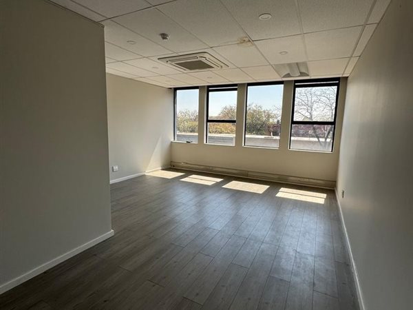 35  m² Office Space