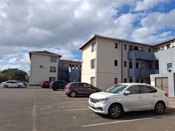 2 Bedroom Flat 2 Bedroom Flat