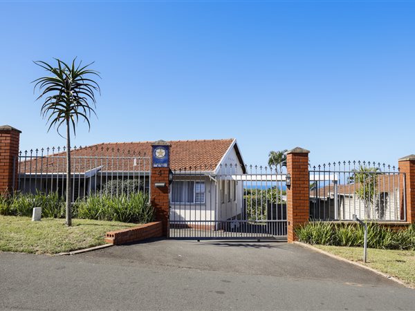 3 Bedroom House 3 Bedroom House