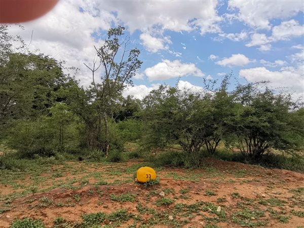 2 400 m² Land 2 400 m² Land