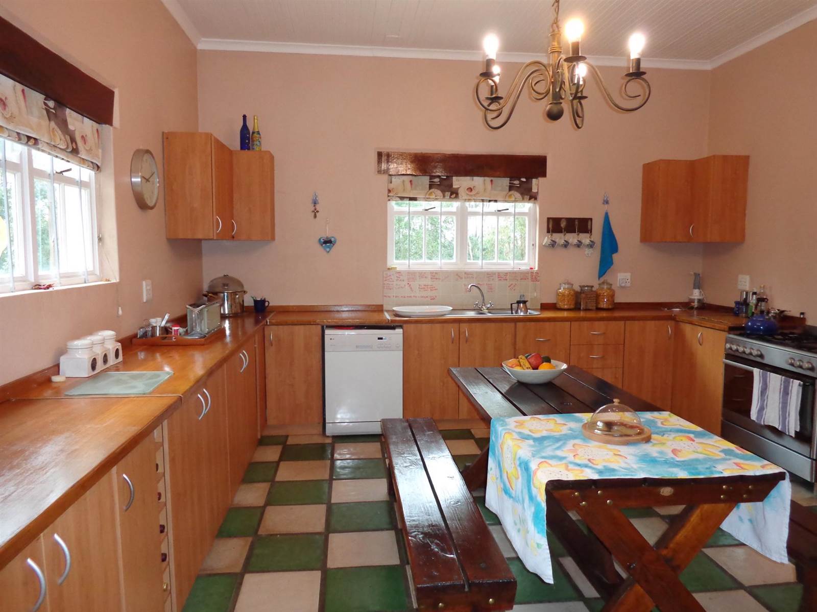 3 Bed House in Swellendam photo number 16