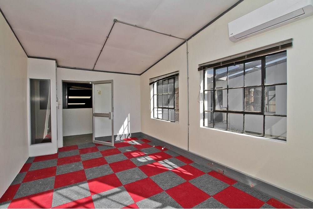 354  m² Commercial space in Braamfontein Werf photo number 24