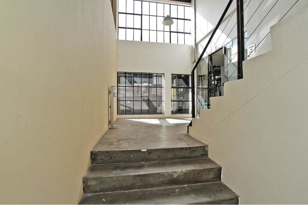 354  m² Commercial space in Braamfontein Werf photo number 9