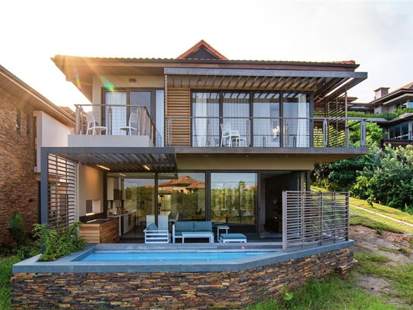 4 Bedroom Townhouse