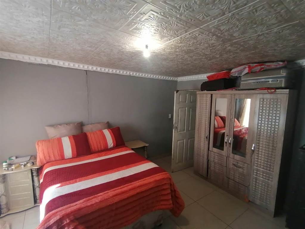 3 Bed House in Mokopane photo number 9
