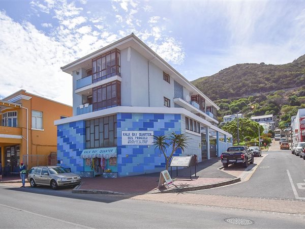 1 Bed Apartment in Kalk Bay
