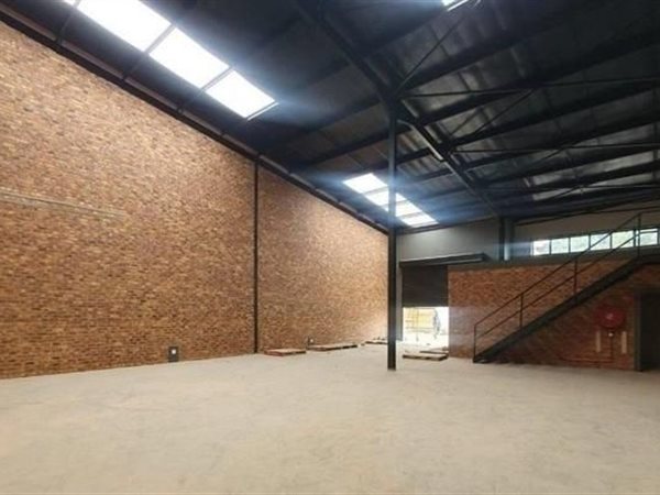 279  m² Industrial space