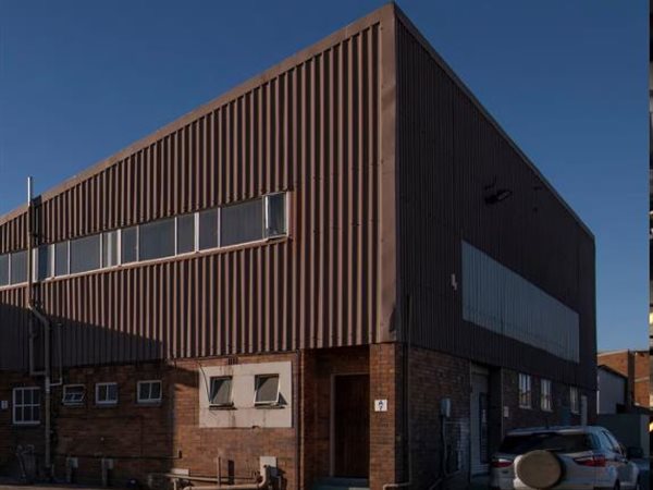 14 136 m² Industrial space 14 136 m² Industrial space