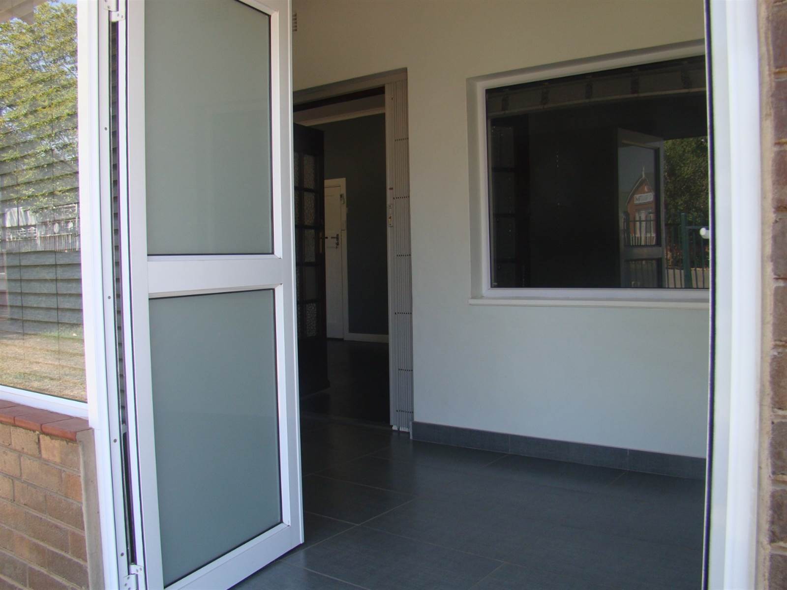 105  m² Commercial space in Scottsville photo number 5