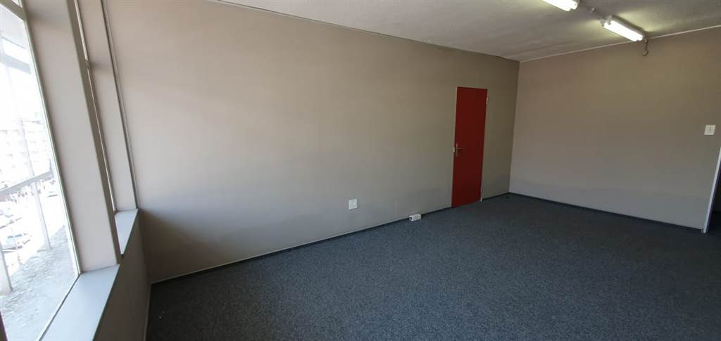 31  m² Commercial space in Sunnyside photo number 11