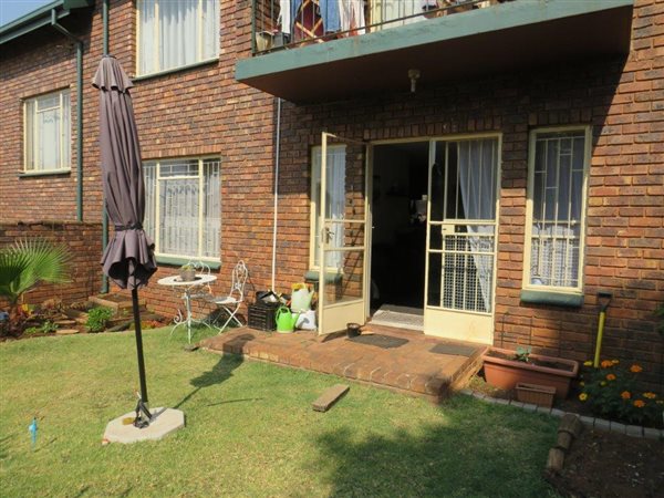 2 Bedroom Simplex