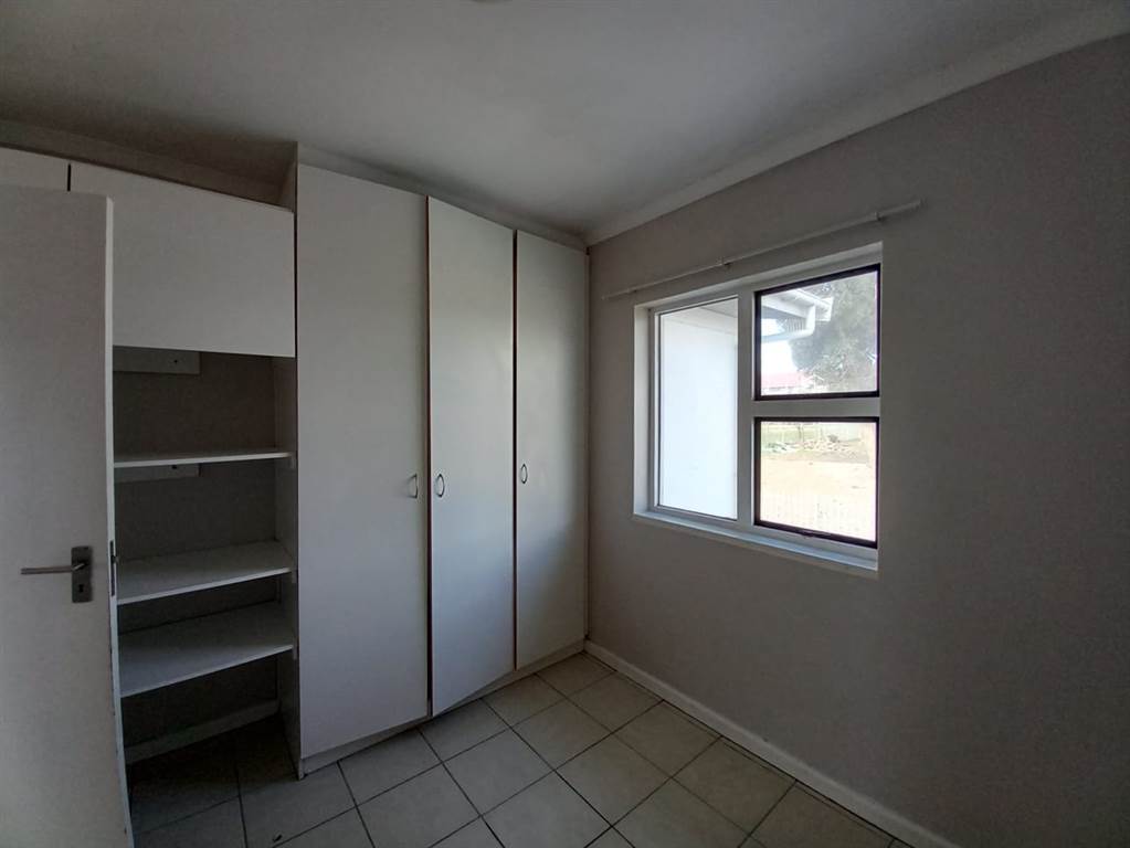 1 Bed Apartment in Maitland photo number 6