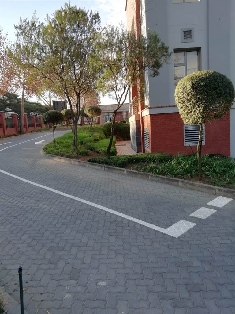 6630  m² Commercial space in Bryanston photo number 7