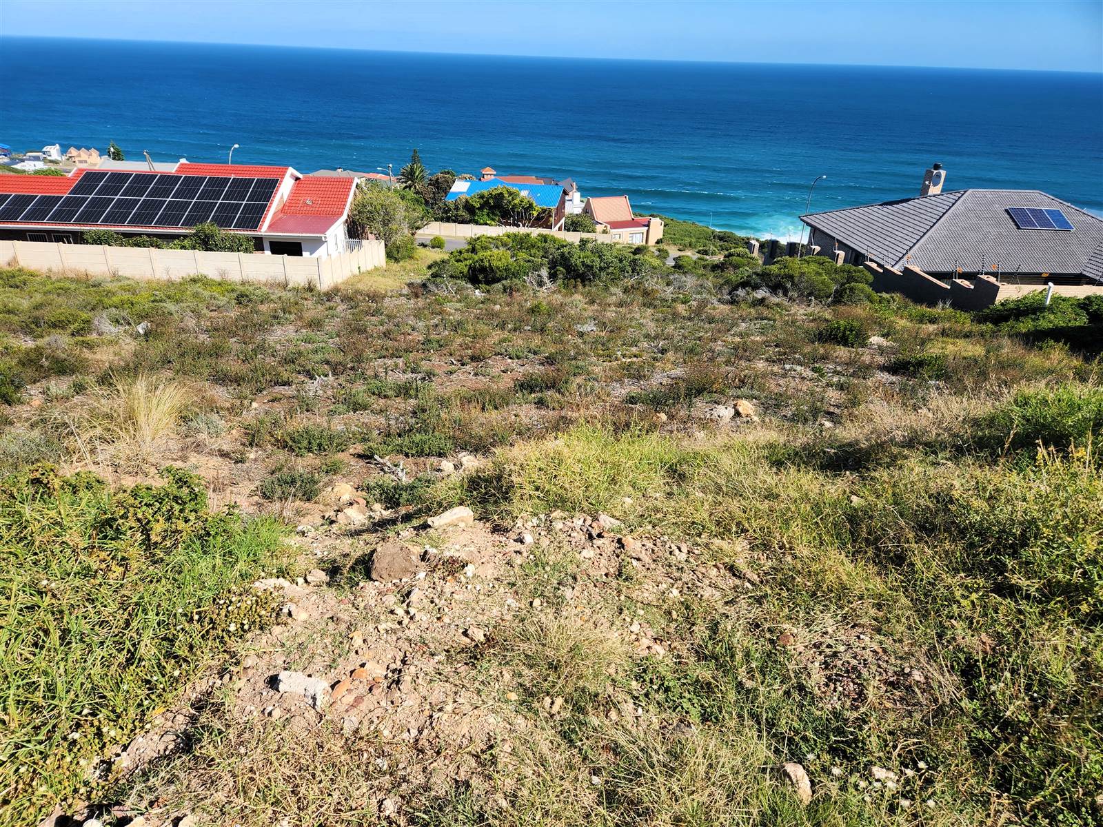 744 m² Land available in Dana Bay photo number 8