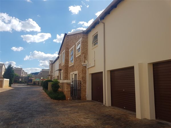 3 Bed Townhouse