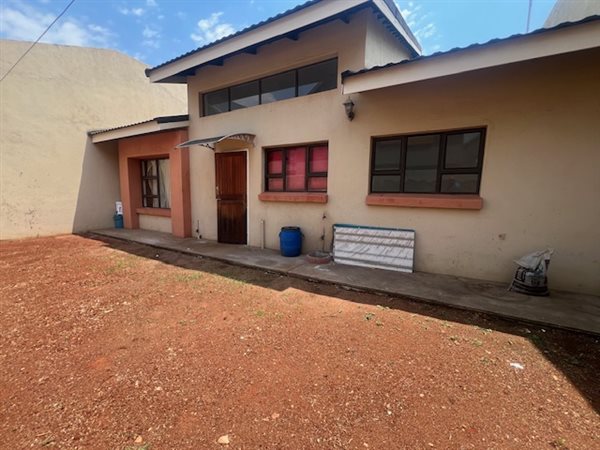 2 Bedroom Townhouse 2 Bedroom Townhouse